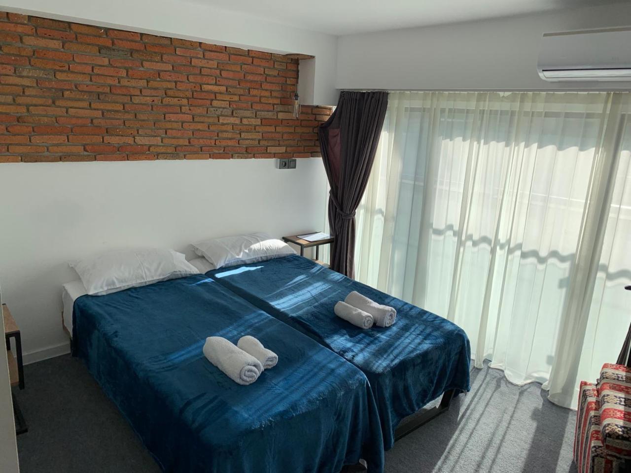 Hotel Baratashvili 12 Tbilisi Bagian luar foto