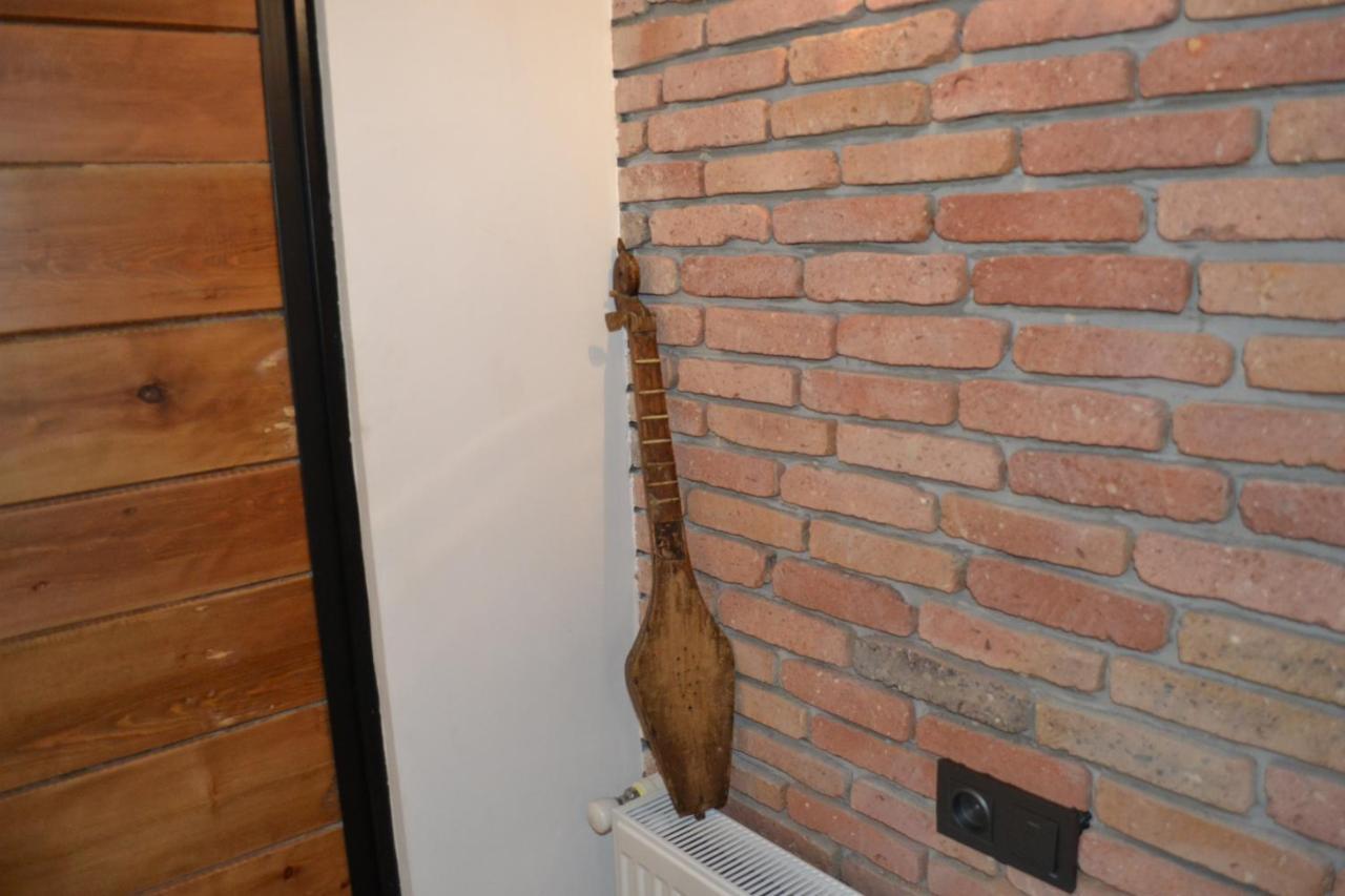 Hotel Baratashvili 12 Tbilisi Bagian luar foto