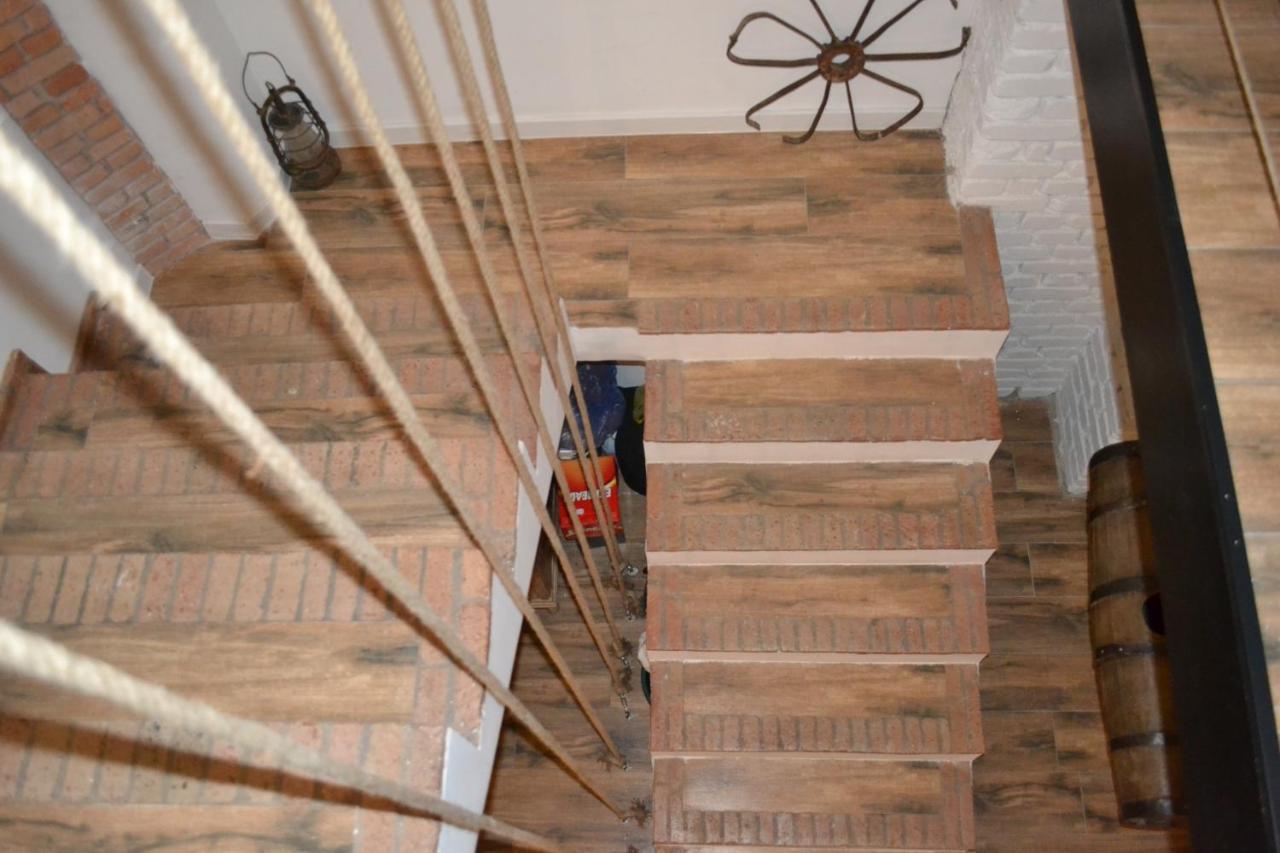 Hotel Baratashvili 12 Tbilisi Bagian luar foto