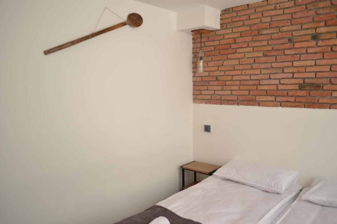 Hotel Baratashvili 12 Tbilisi Bagian luar foto