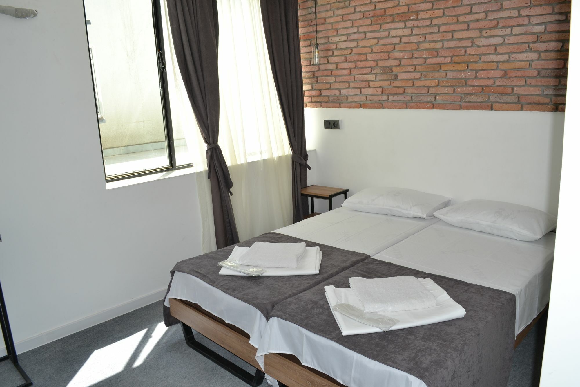 Hotel Baratashvili 12 Tbilisi Bagian luar foto